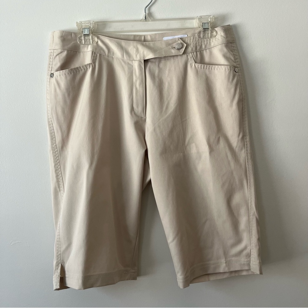 Callaway Golf Shorts Women's 8 Khaki Beige